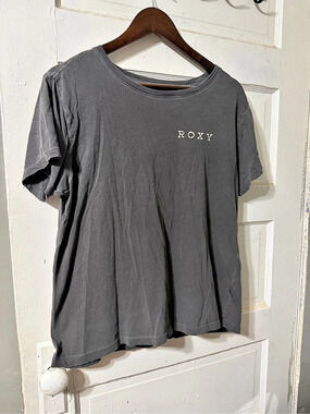 Roxy Raised By The Sun And Waves T-Shirt Graphic Tee Large